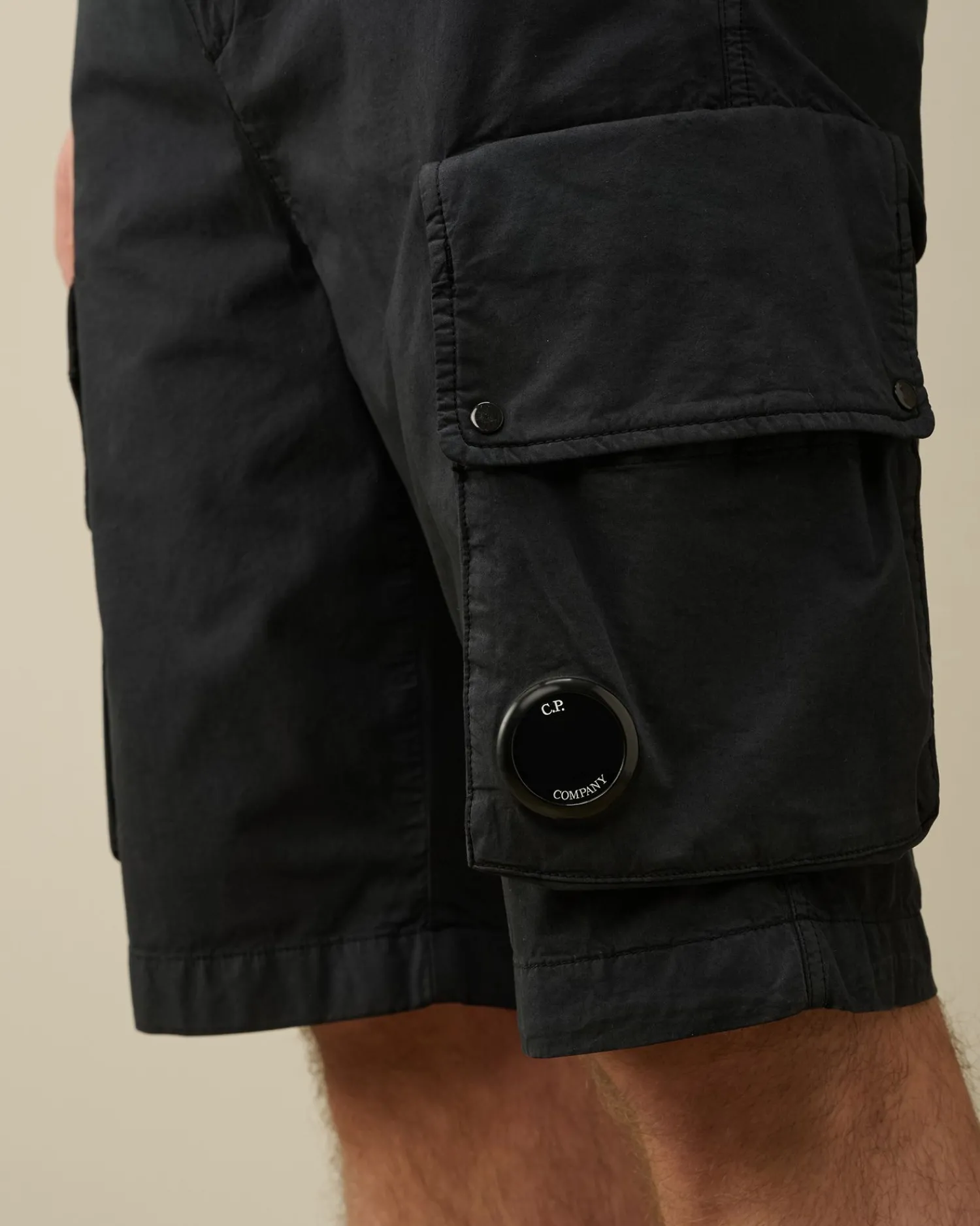 Flash Sale C.P. Company Chrome-R Cargo Shorts Stovregn Gra