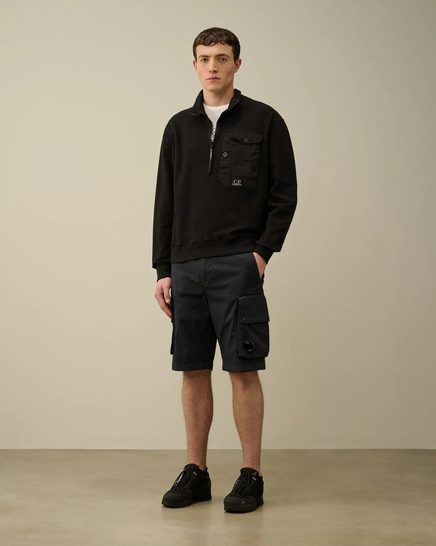 Flash Sale C.P. Company Chrome-R Cargo Shorts Stovregn Gra