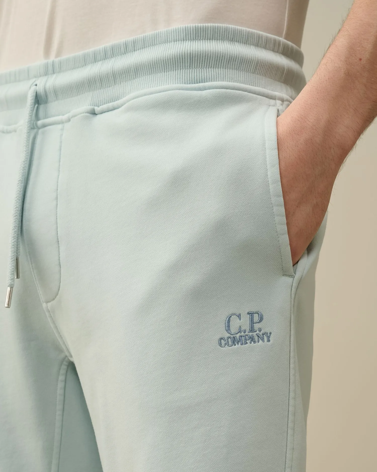 Store C.P. Company Chrome-R Cargo Shorts Blaek Bla
