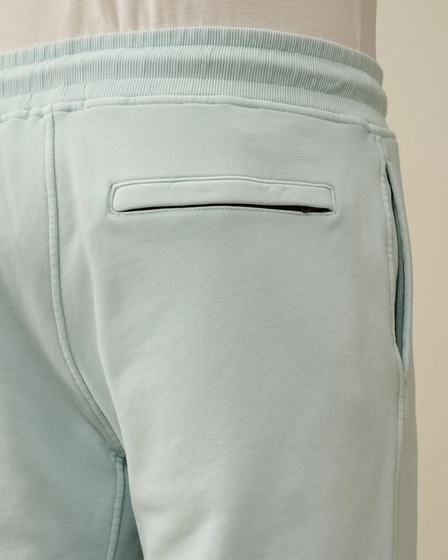 Store C.P. Company Chrome-R Cargo Shorts Blaek Bla