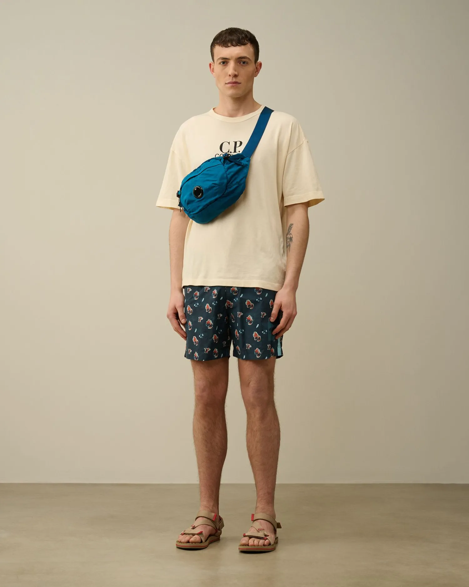 Online C.P. Company Flad Nylon Baja Svommeshorts Pistacie Shell-Beige