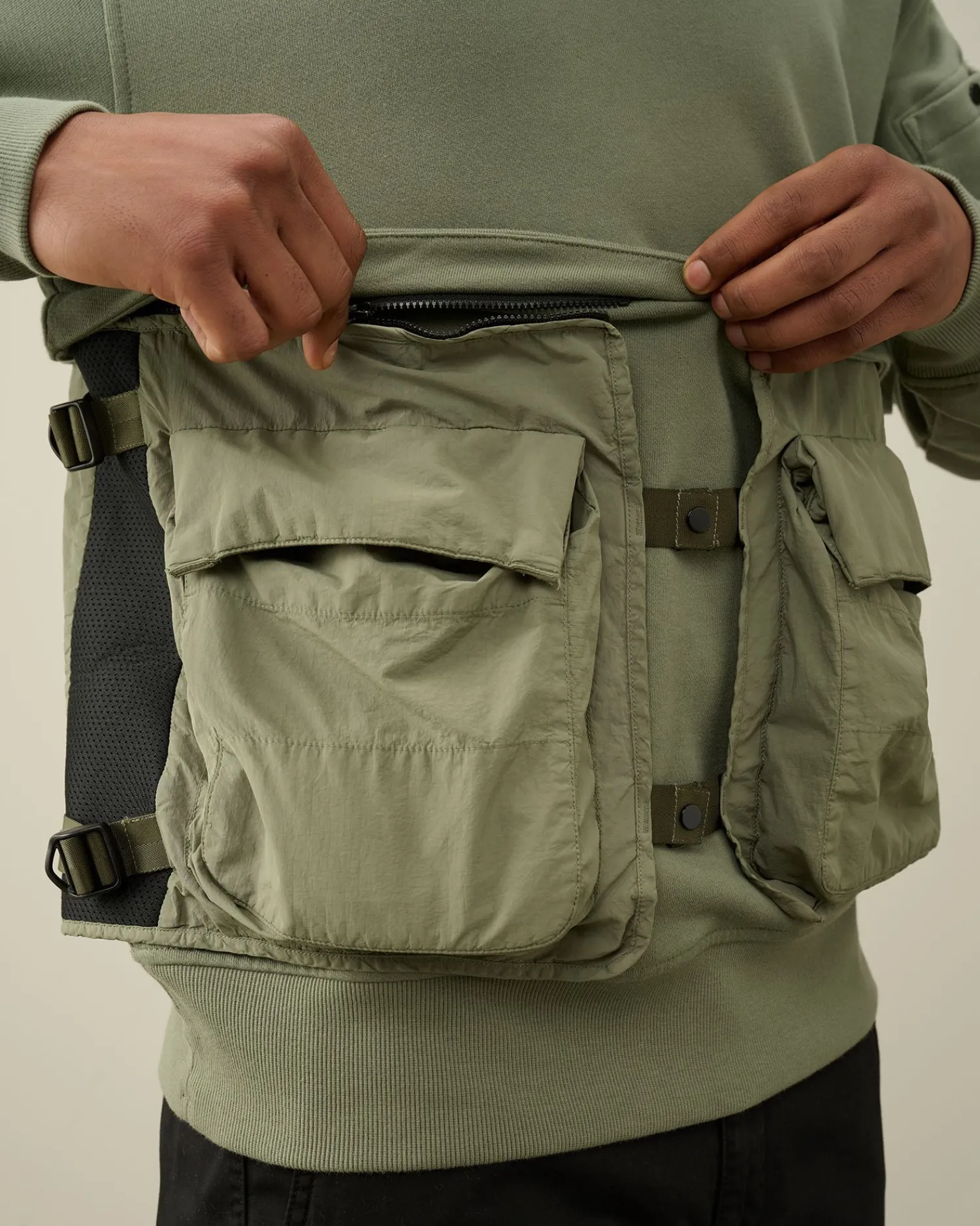 Best C.P. Company Haettetroje I Let Fleece Pistacie Shell-Beige