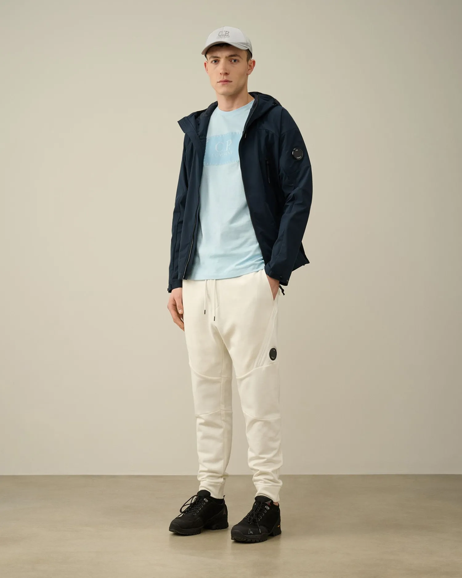 Best C.P. Company Light Fleece Utility Shorts Pistacie Shell-Beige