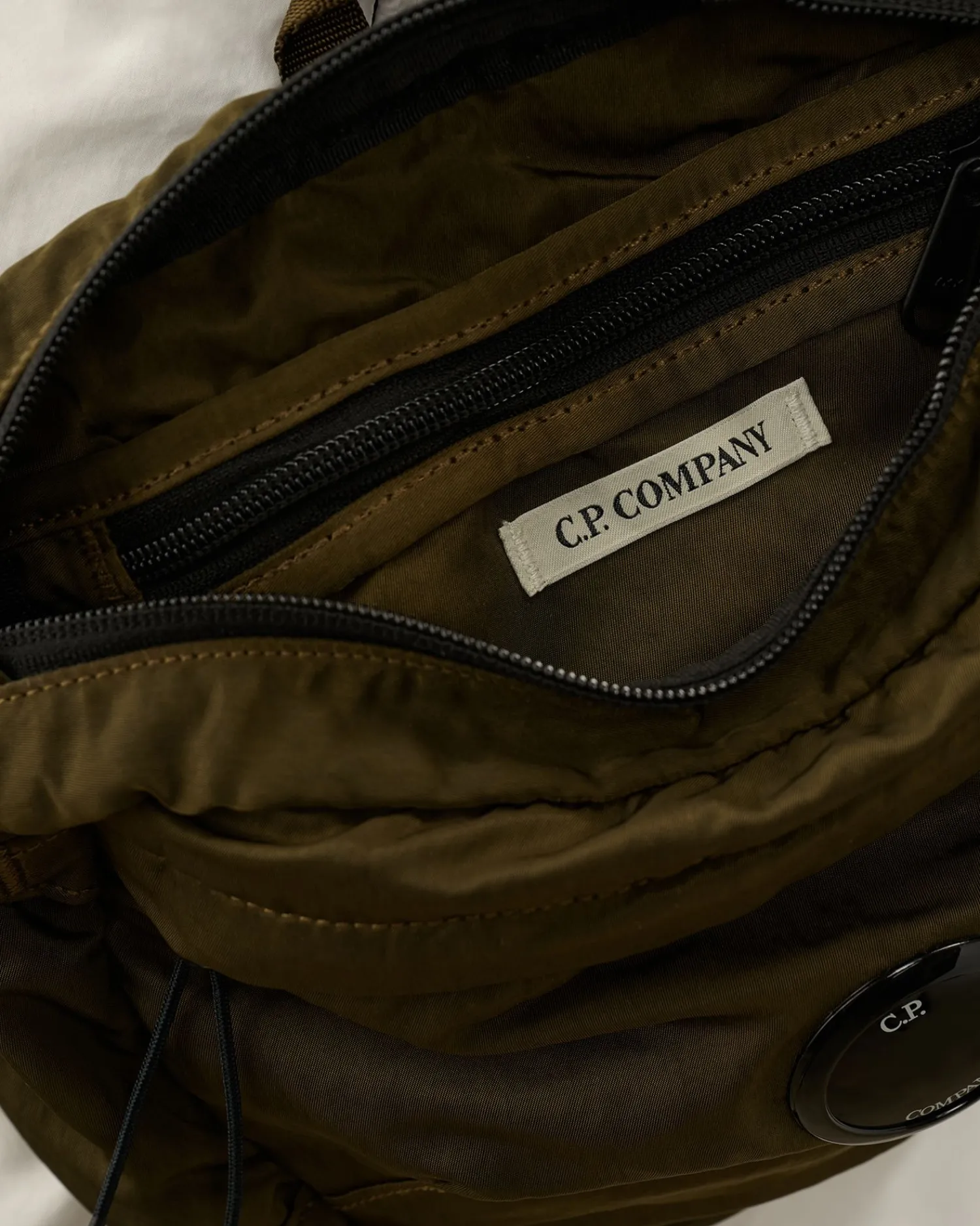 Best C.P. Company Nylon B Crossbody Rygsaek Agave Gron