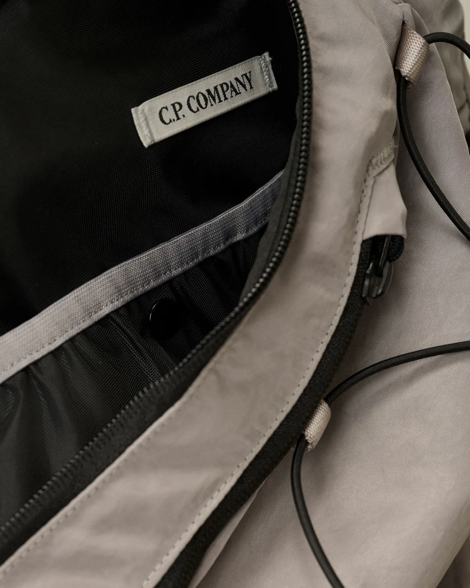 Hot C.P. Company Nylon B Taljepakke Sort