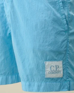 Shop C.P. Company U16 Diagonal Fleece Cargo Shorts Gaze Hvid