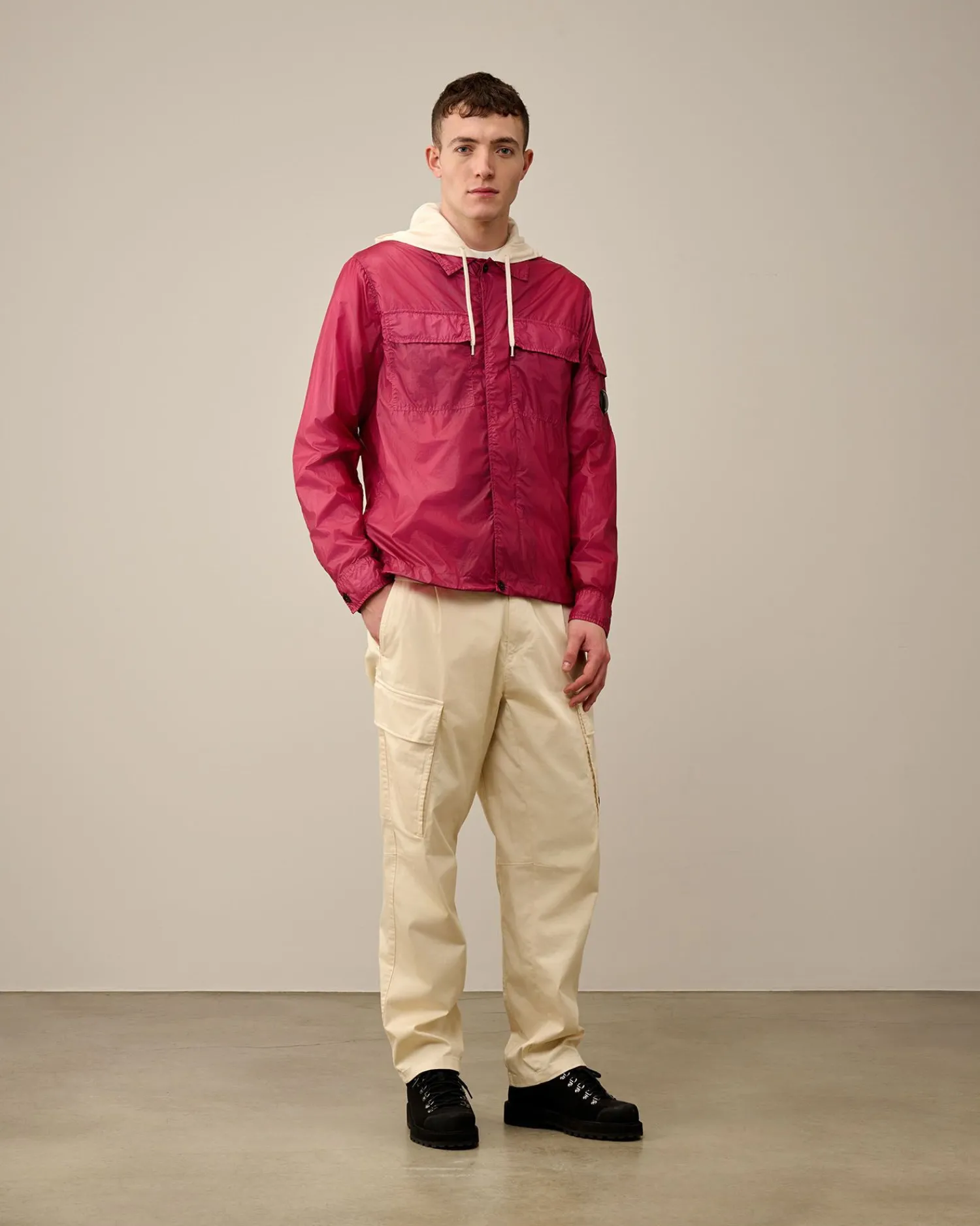 Outlet C.P. Company U16 Pro-Tek Haettejakke Gaze Hvid